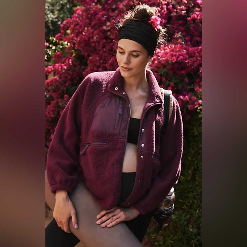 Free People Movement Hatch NWT Hit The Slopes Fleece Jacket maroon Size M